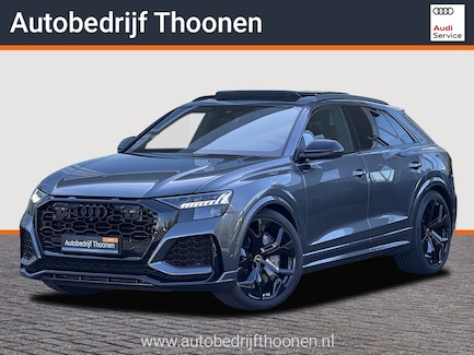Audi RS Q8 0