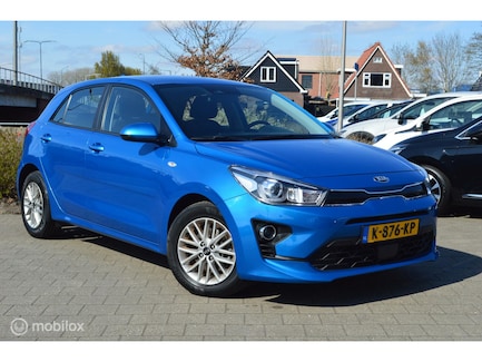 Kia Rio 0