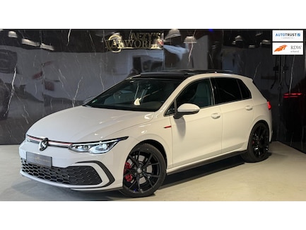 Volkswagen Golf 0