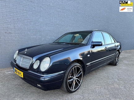 Mercedes-Benz E-klasse 0