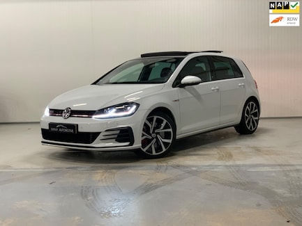 Volkswagen Golf 0