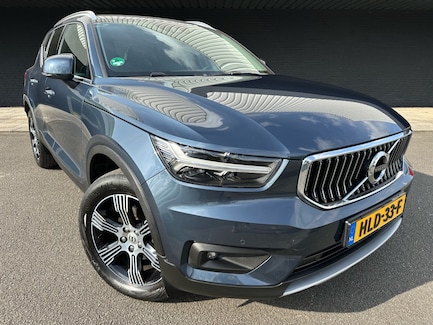 Volvo XC40 0