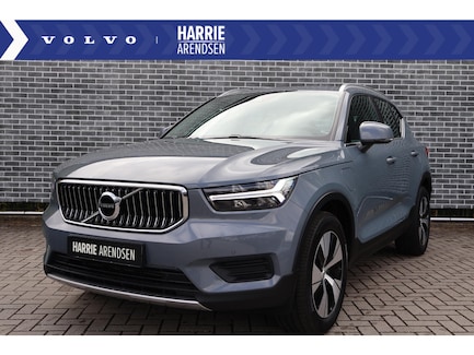 Volvo XC40 0