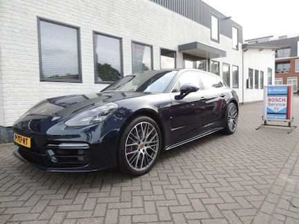 Porsche Panamera 0