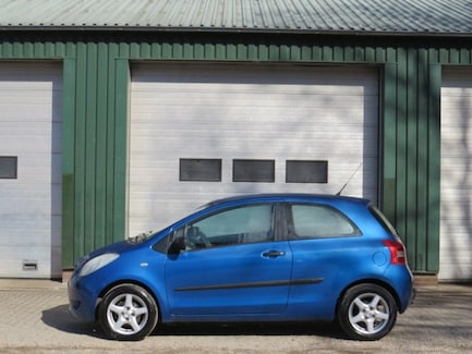 Toyota Yaris 0