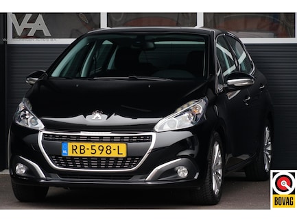 Peugeot 208 0