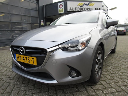 Mazda 2 0