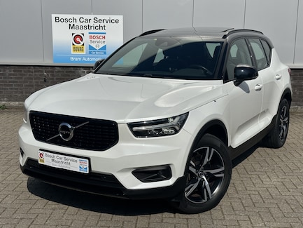Volvo XC40 0
