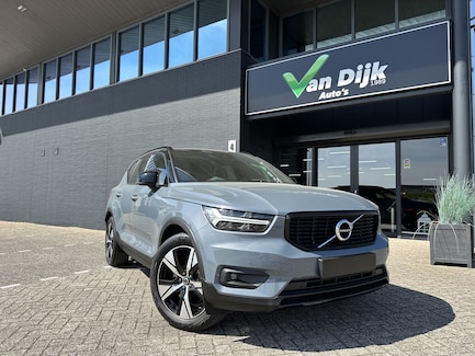 Volvo XC40 0