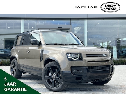 Land Rover Defender 0