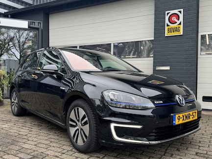 Volkswagen E-Golf 0