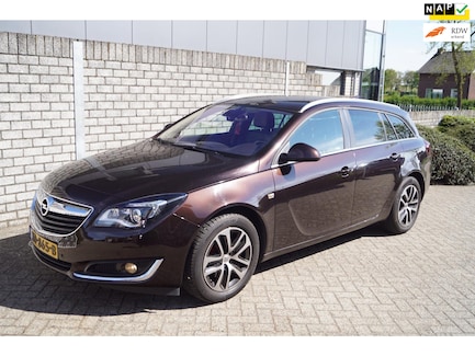 Opel Insignia 0