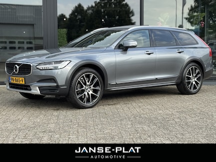 Volvo V90 Cross Country 0