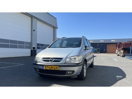 Opel Zafira 0
