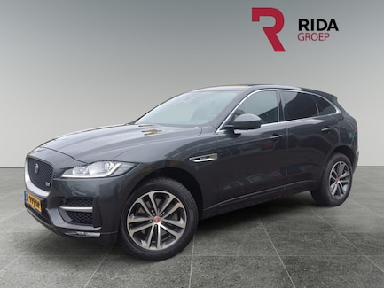 Jaguar F-Pace 0