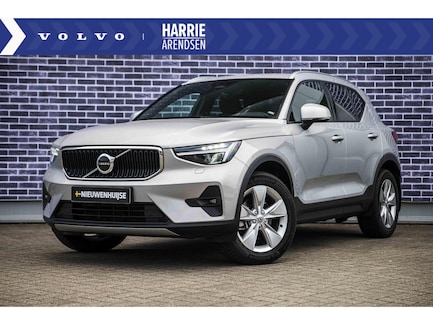 Volvo XC40 0