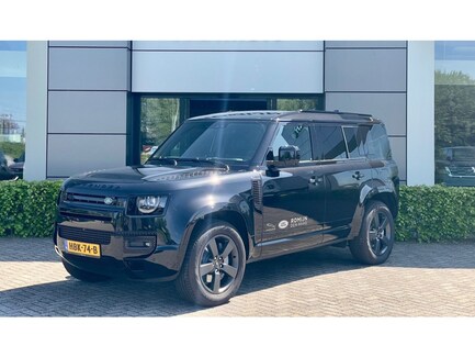 Land Rover Defender 0