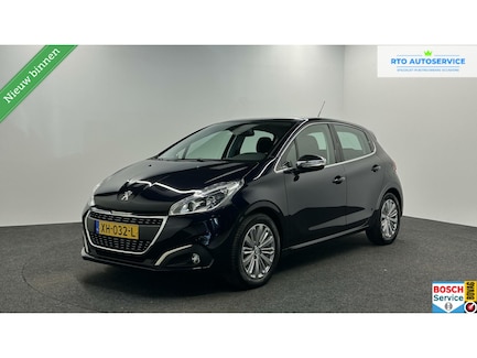Peugeot 208 0
