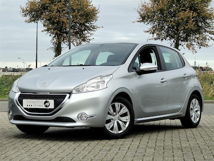 Peugeot 208 0