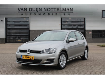 Volkswagen Golf 0
