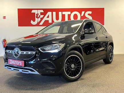 Mercedes-Benz GLA 0