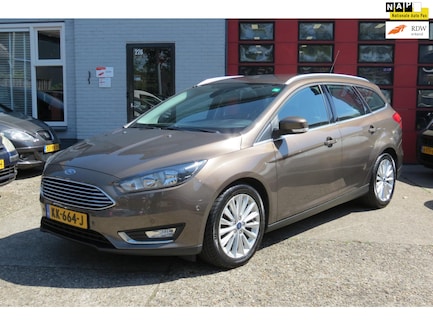 Ford Focus 0