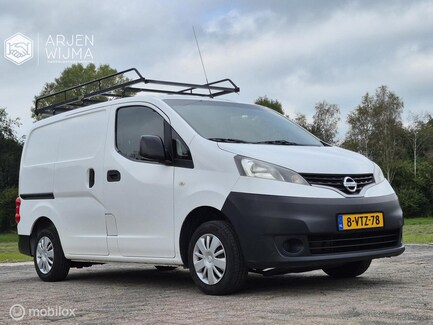 Nissan NV200 0