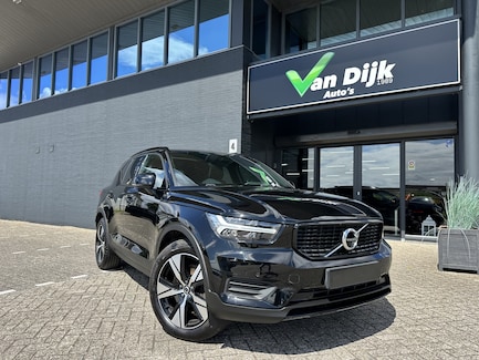 Volvo XC40 0