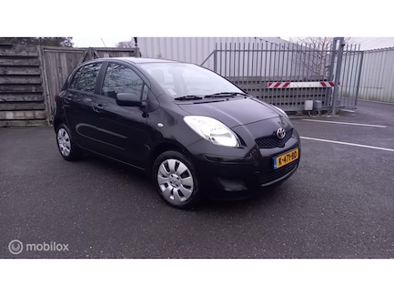 Toyota Yaris 0