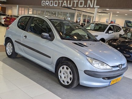 Peugeot 206 0