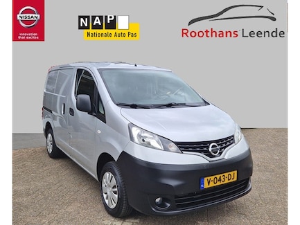 Nissan NV200 0