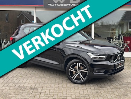 Volvo XC40 0