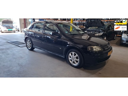Opel Astra 0