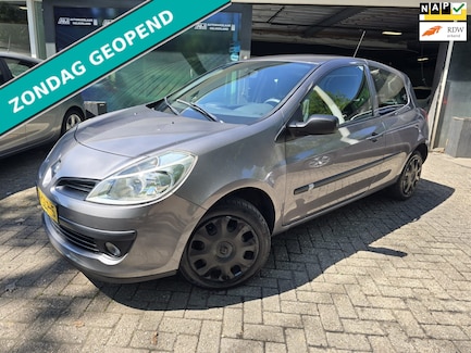 Renault Clio 0