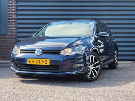 Volkswagen Golf 0