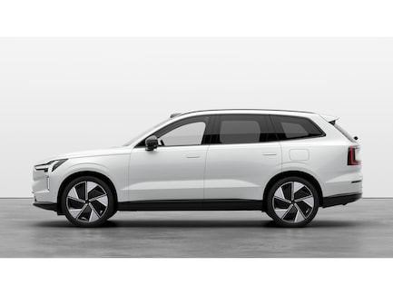 Volvo EX90 0