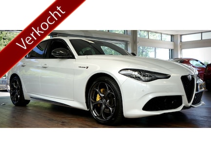 Alfa Romeo Giulia 0