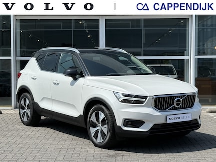 Volvo XC40 0