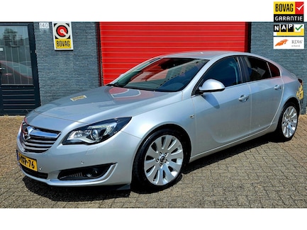 Opel Insignia 0