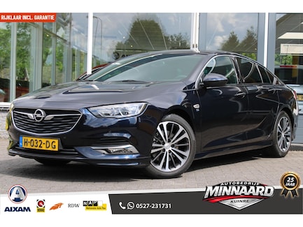 Opel Insignia 0
