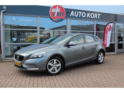 Volvo V40 0