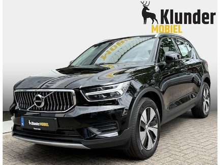 Volvo XC40 0