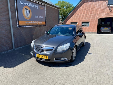 Opel Insignia 0
