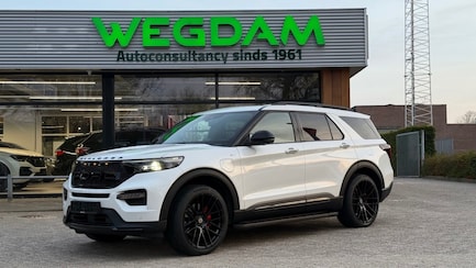 Ford Explorer 0