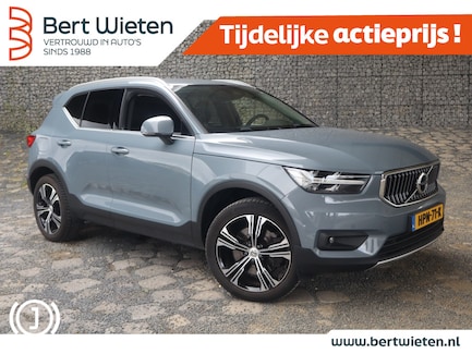 Volvo XC40 0