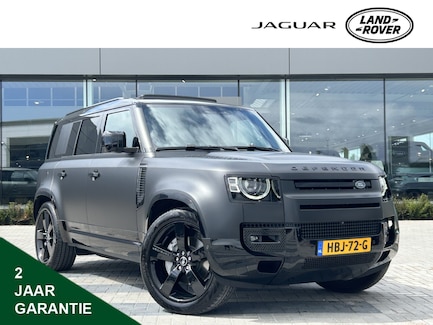 Land Rover Defender 0