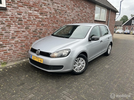 Volkswagen Golf 0
