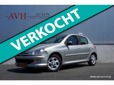 Peugeot 206 0