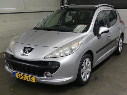 Peugeot 207 0