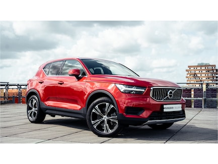 Volvo XC40 0